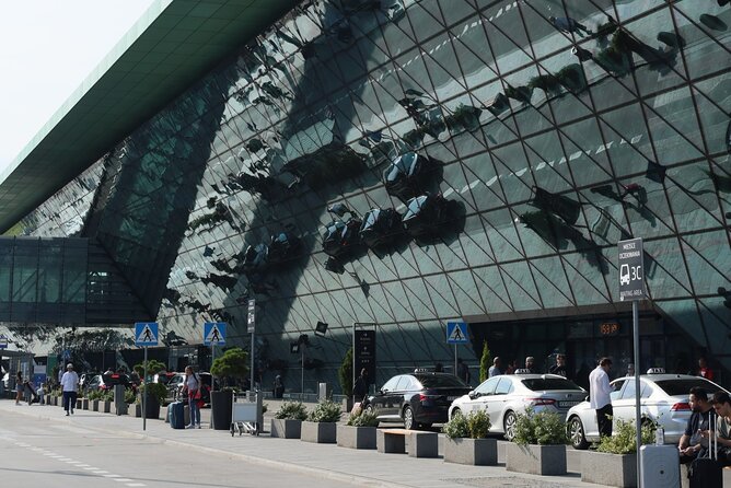 Private Transport from Airport to Krakow City Center Vice Versa - Hotel Arrival and Check-in Support You Can Actually Use