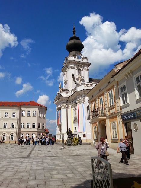 Private Trip to Wadowice: Home Town of John Paul II - Price and Logistics: Is $180 Good Value?