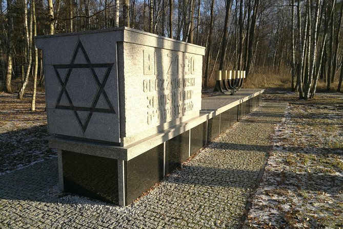 Private WW2 Tour of Westerplatte,Gdansk and Stutthof Including Lunch - Westerplatte: where WW2 starts, with clear facts you can remember