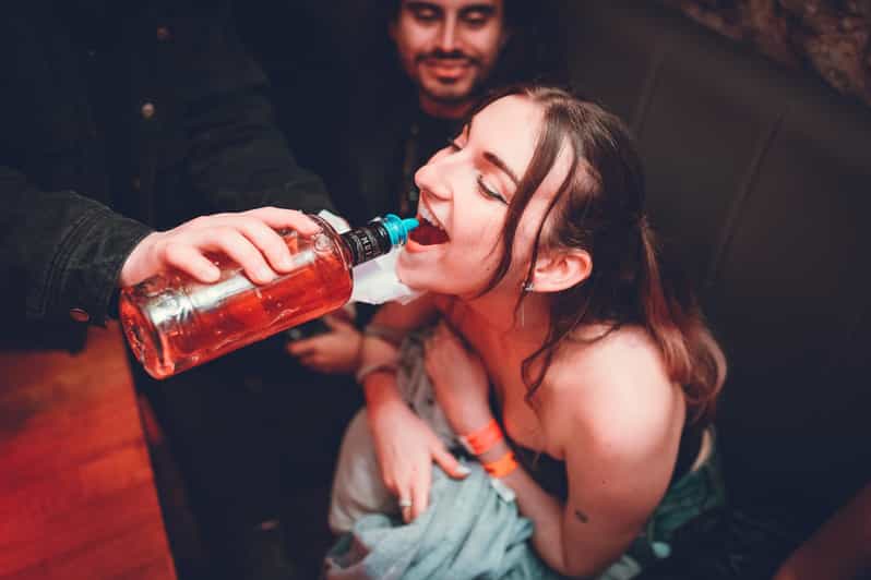 Pub Crawl 1hr Unlimited Beer + Vodka then Clubs in Katowice - Quick hits before you go