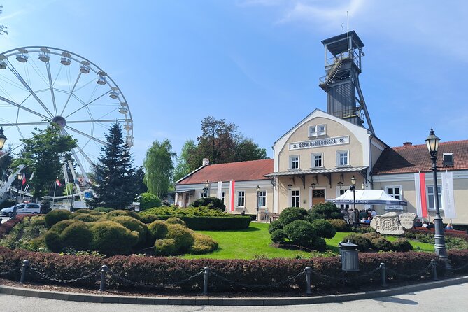 Salt Mine Guided Tour from Krakow with hotel pickup - Inside the Wieliczka Salt Mine: what you’re going to see