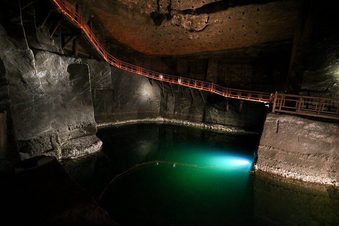 Salt Mine Wieliczka Guided Tour from Krakow - Your English Guide, Small Group Size, and How That Changes the Tour