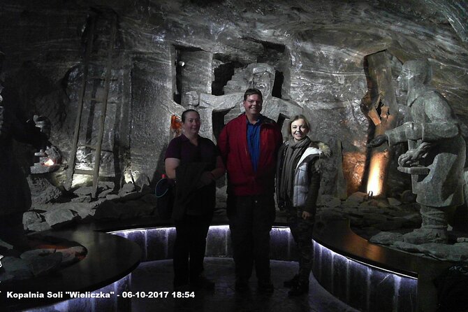 Salt Mine Wieliczka Round-Trip Private VIP Transport from Krakow - Hotel pickup, Mercedes VIP ride, and the reality of timing