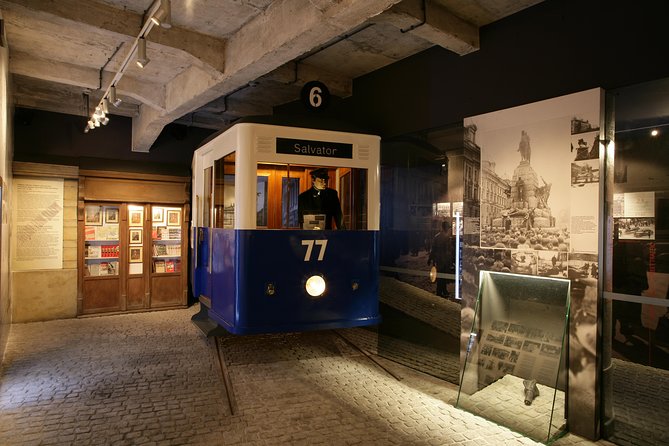 Schindler's Factory Guided Tour in Krakow & skip the line ticket - Entering fast: how skip-the-line value shows up for you