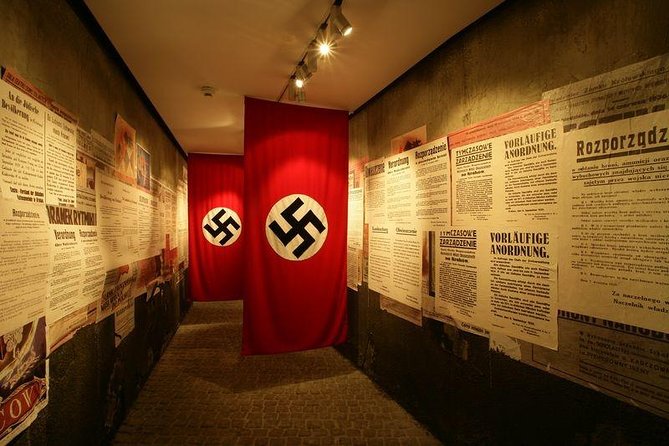 Schindler's Factory in Krakow: Guided Tour & Skip the Line Ticket - What you actually see inside: Krakow’s WWII story, room by room