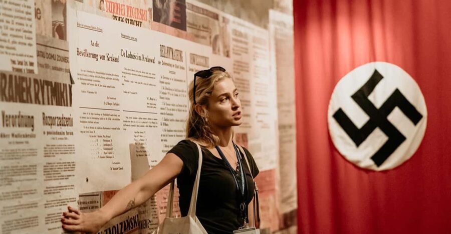 Schindler's Factory Museum in Krakow - Guided Tour - Entering Schindler’s Factory: where the tour begins