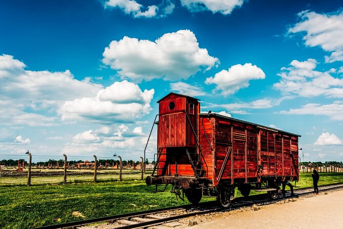 Self-Guided Tour of Auschwitz-Birkenau Museum with Transportation - Stop 1: Judenrampe, the quiet memorial most people overlook
