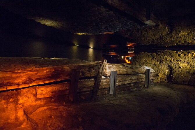 Small-group Rynek Underground Museum Guided Tour in Krakow - The Cloth Hall and St Mary’s Church connection