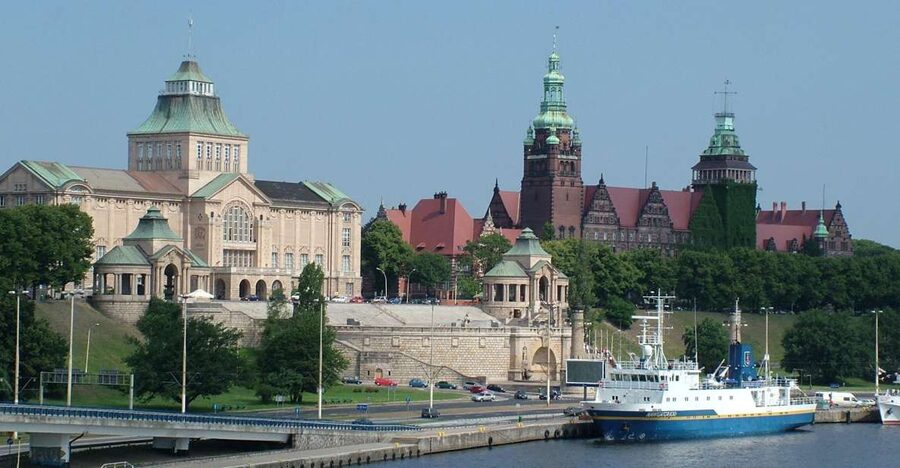Szczecin: Medieval Old Town Private Walking Tour - Key things to know before you go