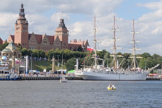 Szczecin Walking Tour: Explore Top Sights & Hidden Gems - A smart 2-hour way to learn Szczecin without getting lost