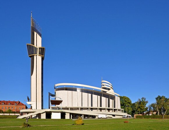 The Footsteps of John Paul II & Divine Mercy Private Tour - Key things to know before you go