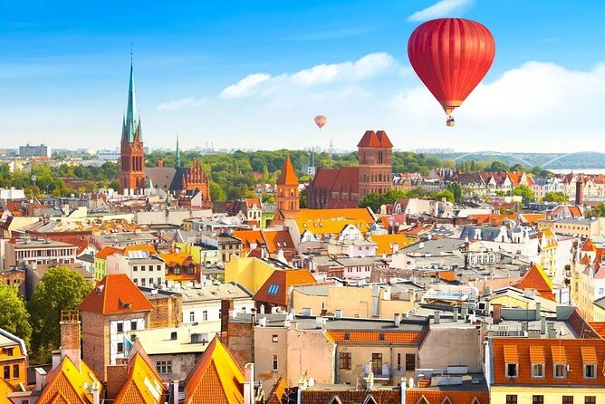 Torun Old Town Highlights Private Walking Tour - Starting at Wilam Horzycy, Then Getting Oriented Fast