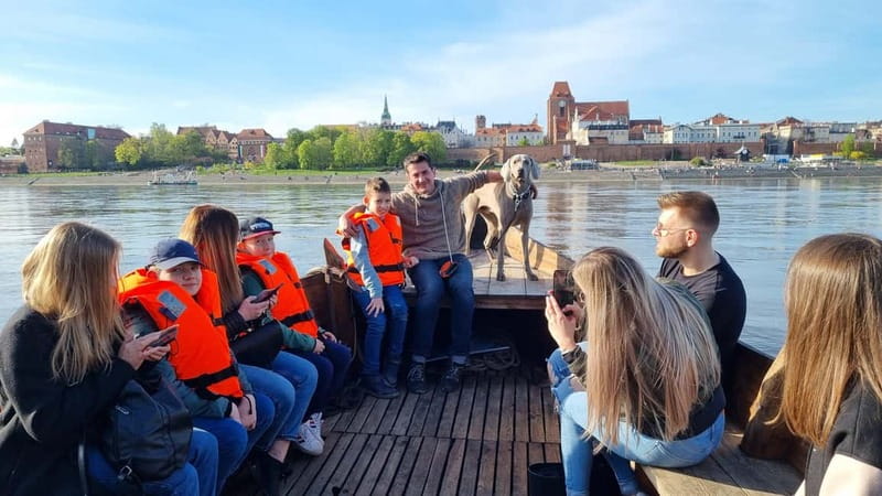 Toruń: Sightseeing Cruises on the Vistula River - What’s included on the cruise, and what to bring