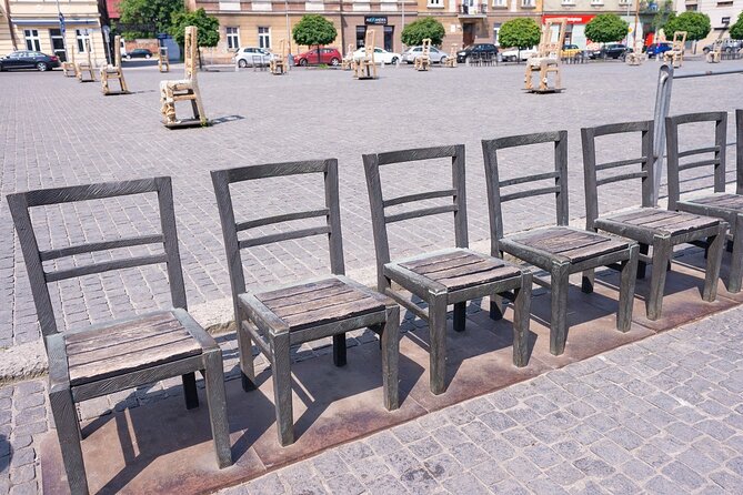Tour via Kazimierz Quarter by Golf Cart with Schindler's Museum in Krakow - Schindler’s Factory Museum: multimedia scenes, a guided story you can follow