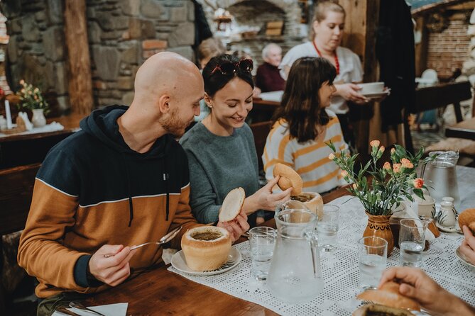 Traditional Polish Food Tour in Krakow Old Town - Why This Krakow Old Town Tasting Route Works