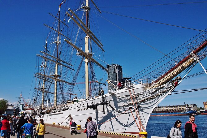 TriCity Tour (Gdansk, Gdynia, Sopot) - PRIVATE (8h) - Gdynia’s Harbor Story: Ships, Museums, and the Promenade Feel