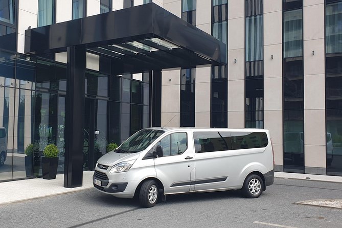 Warsaw Chopin Airport Private Transfer - Key things that make this transfer work