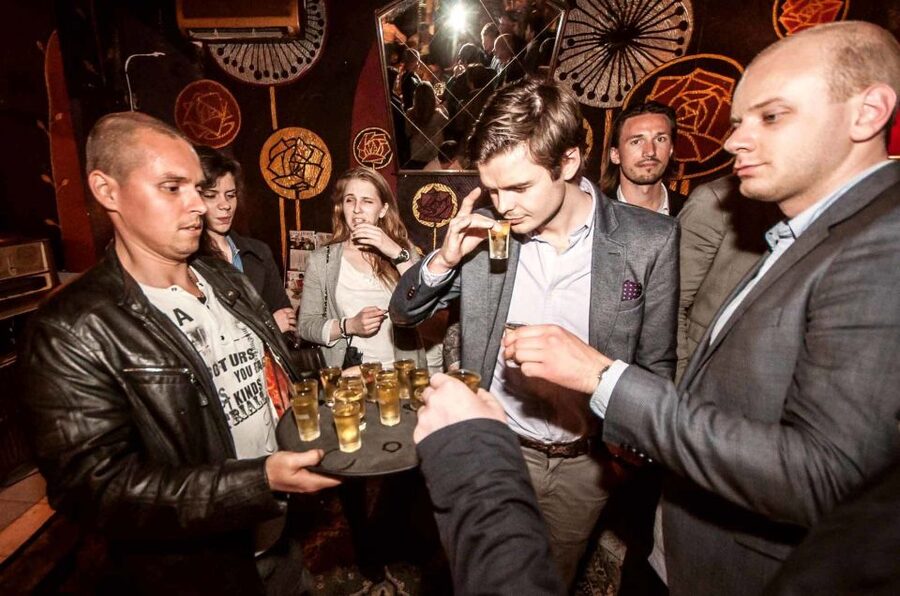 Warsaw: Evening History and Pubs Tour by Retro Minibus - Should You Book the Retro Minibus Evening Tour?