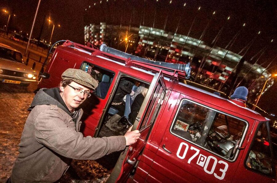 Warsaw: Evening History and Pubs Tour by Retro Minibus - Local Bars in Praga: Vodka, Stories, and No Tourist Script