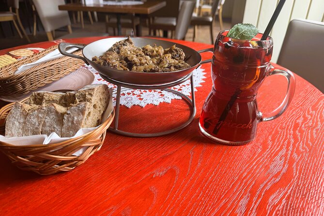 Warsaw Food Tasting Tour of Hidden Gems (Small Groups) - Stop 4 on Chmielna 13: Sernik or Makowiec, the Polish Dessert Reality Check