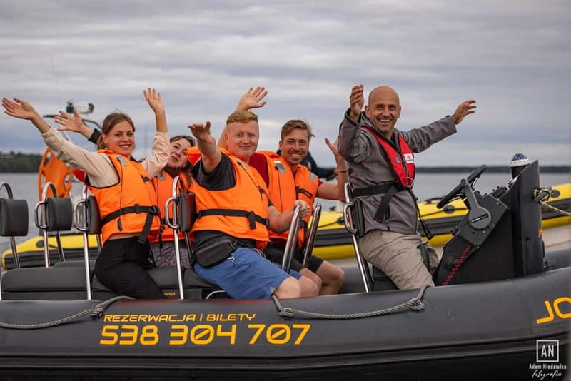 Warsaw: High-Speed Vistula River RIB Boat Adventure - Why the Old Town approach slows down