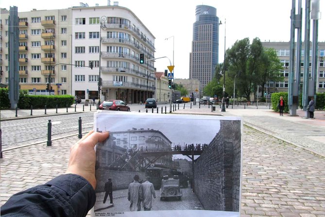 Warsaw Jewish Ghetto: private tour by retro car with hotel pickup - Key highlights in plain language