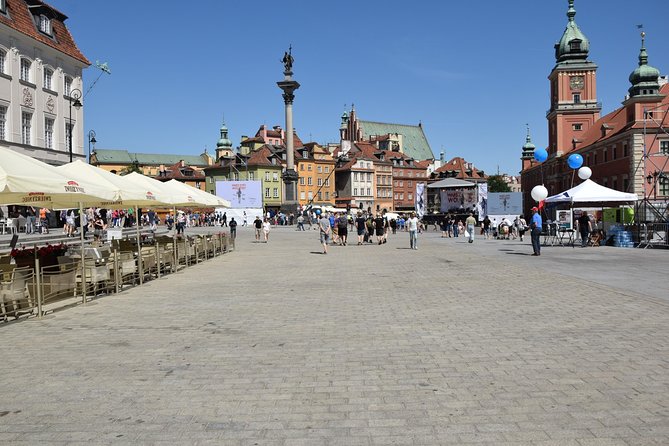 Warsaw Must-See Local City Tour with Antek and Tomek - Royal Castle Courtyard and Royal Gardens Views in 20 Minutes