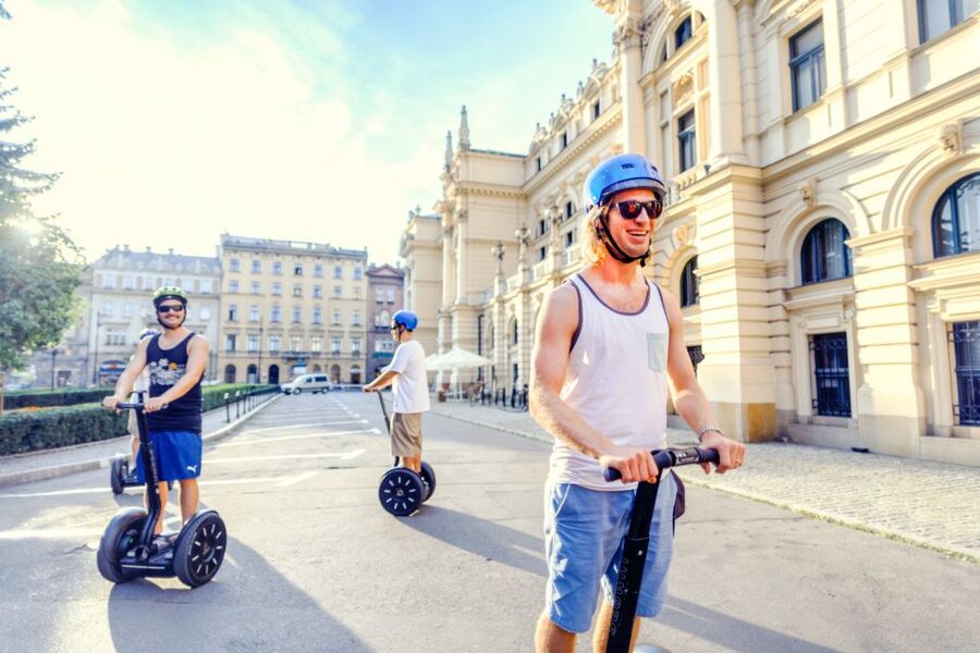 Warsaw Old Town 1.5-Hour or Full 3-Hour Segway Tour - Why a Segway works so well for Warsaw Old Town streets