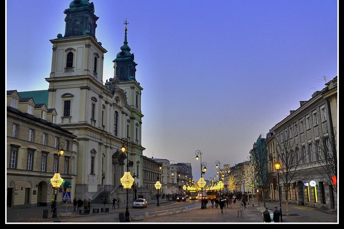 Warsaw Old Town Guided Tour with Antek & Friends | small groups - Key highlights at a glance