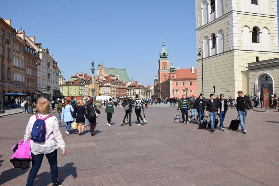 Warsaw: Old Town Guided Walking Tour - The Warsaw Uprising of 1944 monument, and how the guide frames remembrance