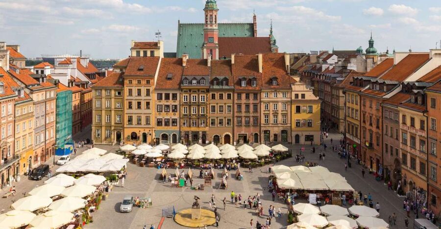 Warsaw: Old Town Guided Walking Tour - From Royal Castle Gardens to the Royal Castle, power and polish in walking form