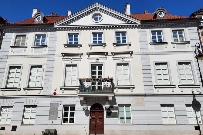 Warsaw Old Town (UNESCO area): Facts & Legends | small groups - Stop 7: Maria Skłodowska-Curie Museum, finishing with a 19th-century story