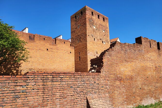 Warsaw Old Town (UNESCO area): Facts & Legends | small groups - The English guide experience, what makes it work in real life