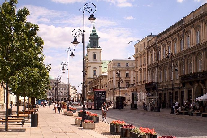 Warsaw Old Town with Royal Castle + Royal Route: PRIVATE TOUR /inc. Pick-up/ - Getting There Stress-Free: Door-to-Door Pickup in a Private Car
