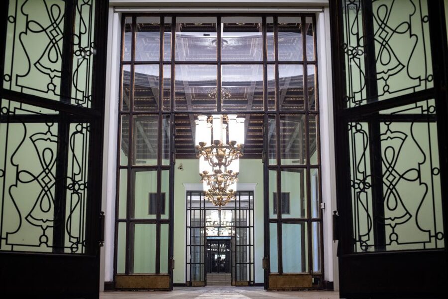 Warsaw: Palace of Culture and Science Tour with Terrace - Should you book this Palace of Culture and Science tour with terrace?