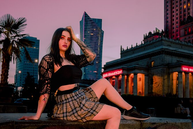 Warsaw Photographer - One Hour 200 Photos - Palace of Culture and Science: modern lines in the middle of tradition
