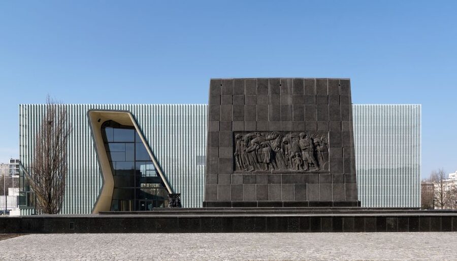 Warsaw: POLIN Museum of the History of Polish Jews Ticket - Lunch Break Strategy: See It, Step Out, Come Back