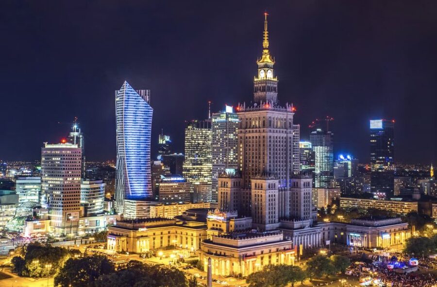 Warsaw: Polish Food Tour - Stop 1: Kamienica Johna and a local café style start