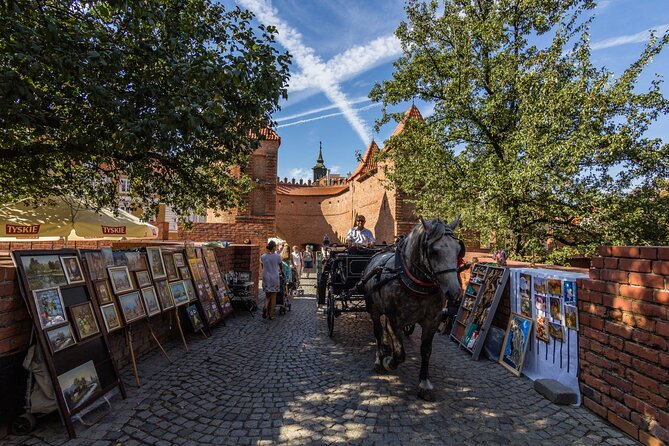 Warsaw Private Walking Tour - The 5-hour option: Grzybowski Square, Jewish Ghetto WWII history, and the skyline view