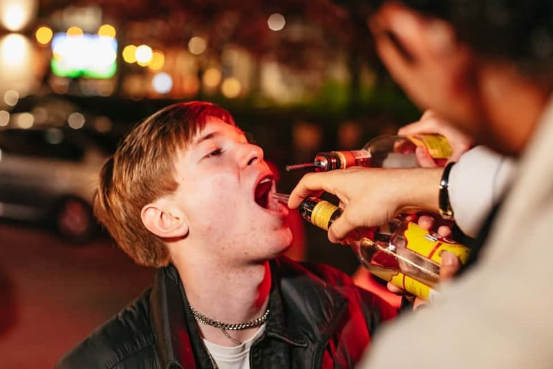 Warsaw: Pub Crawl with Optional 1-Hour Open Bar - Who should book this Warsaw pub crawl