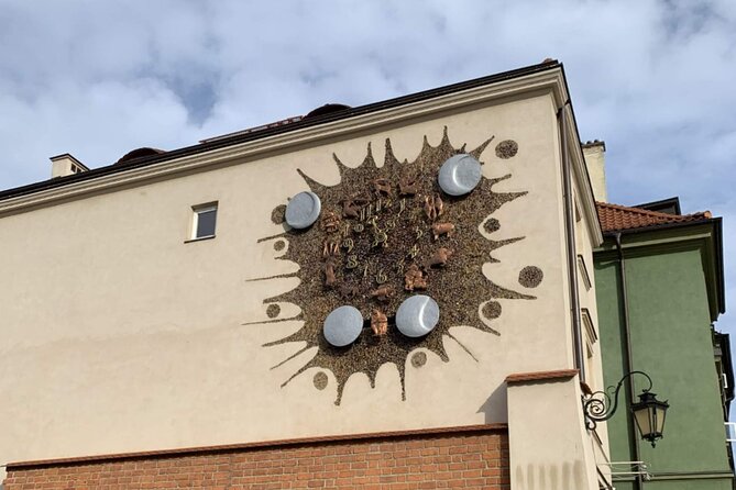 Warsaw's Old Town A Self-Guided Audio Tour - Rynek Starego Miasta, the Jesuits’ church, and St John’s Archcathedral