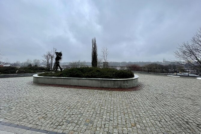 Warsaw's Old Town A Self-Guided Audio Tour - Price and value: $7.99 for a story you can replay