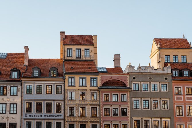 Warsaw Scavenger Hunt and Highlights Self Guided Audio Tour - Stop-by-stop: the best highlights and what to look for