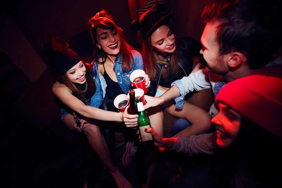 Warsaw: The Original Pub Crawl - 4 Hours, 4 Stops: What the Warsaw Pub Crawl Really Looks Like