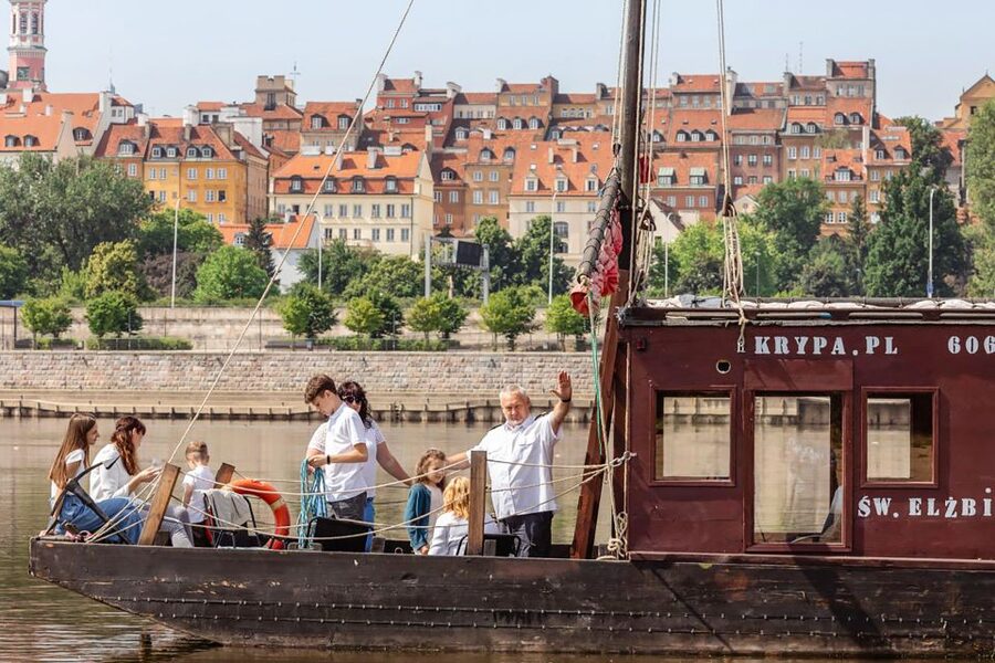 Warsaw: Traditional Galar Cruise on The Vistula River - Should you book Warsaw’s Traditional Galar Cruise on the Vistula?