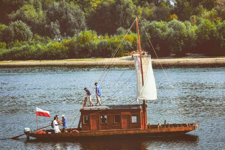 Warsaw: Traditional Galar Cruise on The Vistula River - Price and value: why about $20 makes sense for this loop