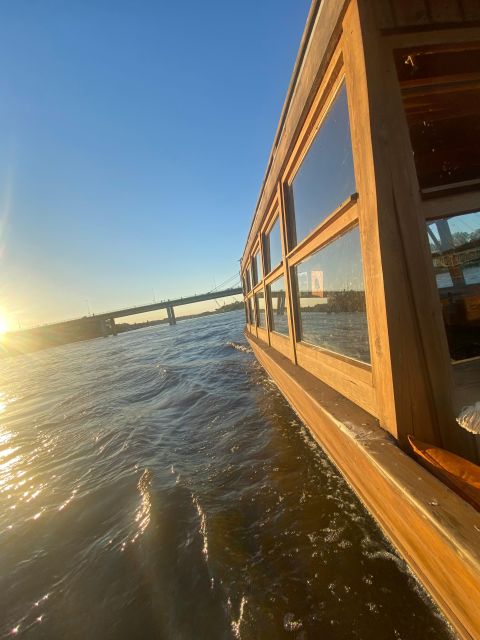 Warsaw: Vistula Cruise - The three-bridge stretch: why that part matters for your photos and your orientation
