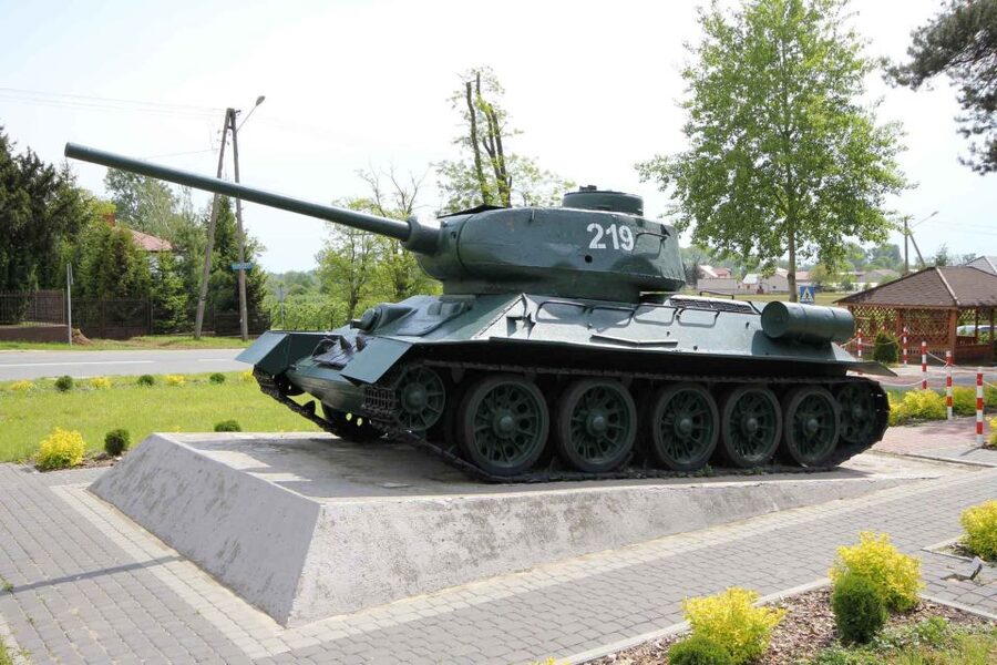 Warsaw: WWII Private Tour by Retro Minibus with Hotel Pickup - The Warsaw Ghetto wall fragment, Waliców Street, and the wooden bridge over Chłodna