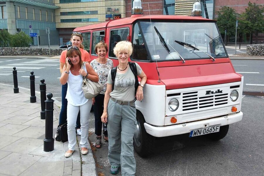 Warsaw: WWII Private Tour by Retro Minibus with Hotel Pickup - Warsaw Uprising of 1944 and what happened when the Red Army arrived