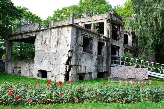 Westerplatte - 2h private trip by luxury car| - Luxury car pickup in Gdansk and Sopot, with comfort you’ll notice